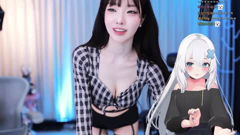 월룩이 - [클립]진짜 여캠 리액션에 당황한 팡이누나