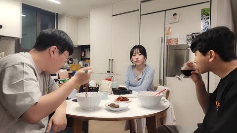 플라즈마단 - [클립]	미오탱 : 봉교형사 왜 남자는 안하고 여자만 해요...