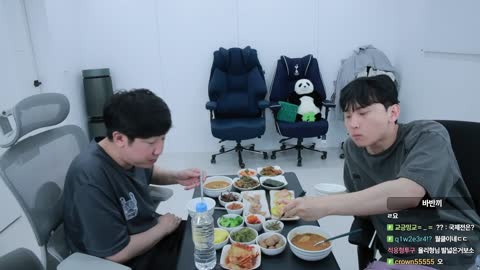 야바 - [클립]요새 권태기 느끼지만 김민교랑 중계하는 게 제일 재밌다...