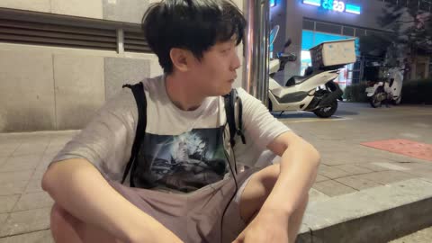http_ - 외로운 깨박씨에게 수건과 새옷을 갖다주는 병관씨