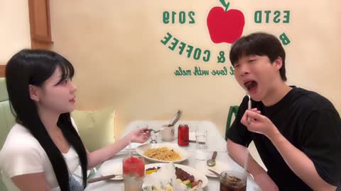 주륵주륵르르 - [클립]앙체리: 오빠 여자들이랑 합방할때 신나서 체리가 ...