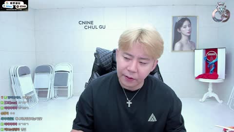 파란햇님. - [클립]철구 일단 영입부터 말하고 시작하겠습니다