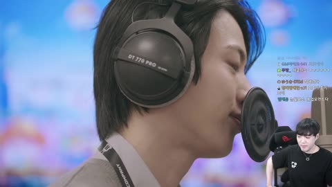 뿌랑_ - [클립]진과 다른 반응에 극대노한 전글자 ㅋㅋㅋㅋㅋㅋㅋㅋ...