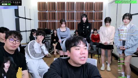 주몽3 - [클립]임아니)약간 이불에 오줌싸고 혼나는 강아지들같지않아...