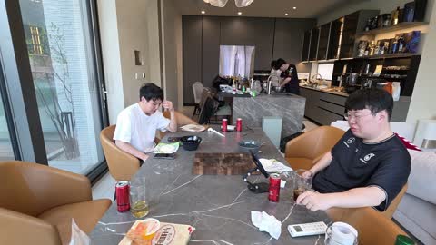 주륵주륵르르 - [클립]킴성태: 우리가 가서 찌릿하면 스트형이 오우오...