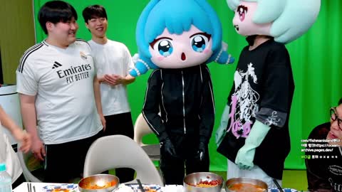 주륵주륵르르 - [클립]뿌꾸: 스맵 몰라? 차쯔키: 쏘맥 말고?
