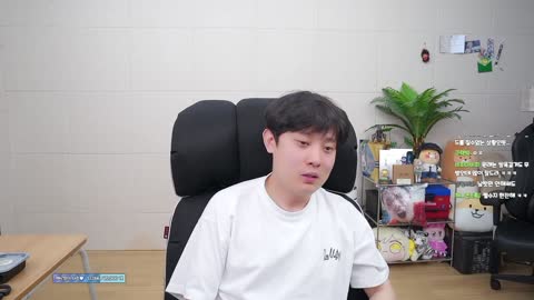 KB리브스 - [클립]깨박이:카톡으로 봉준씨가 민서먕 합방에 대해 중간...