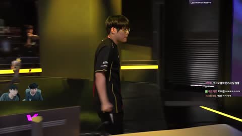 주륵주륵르르 - [클립]태윤 세레모니 김민교 김동하 반응