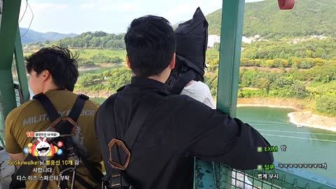 67.5kg - [클립]10만 구독 기념 번지점프 공약 한방에 성공하는 제갈...