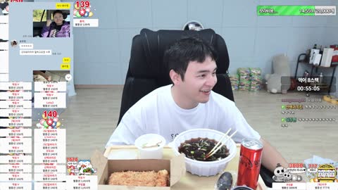 [클립]오리 안부 물었다가 피혐 확인하는 한둬얼ㅋㅋㅋㅋㅋㅋㅋ