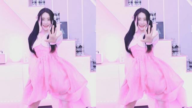 루린 Hold Up  240210