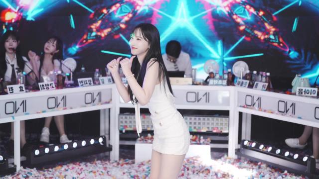 [이노레이블] 이월-우치다 / 실물직캠