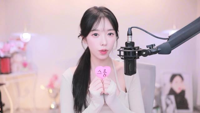 To. 스룸스룸