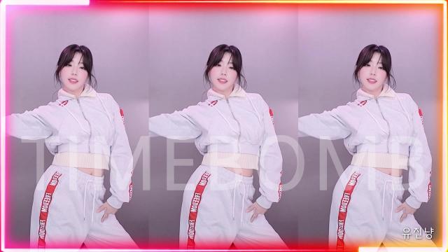 [DANCE] TIMEBOMB ( 유진냥 )