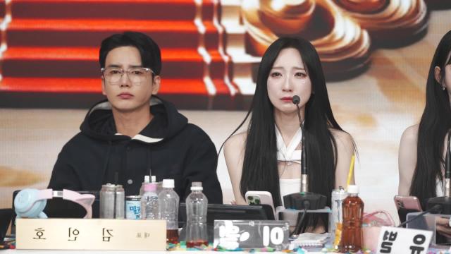 유연이 영상보고 우는 이월