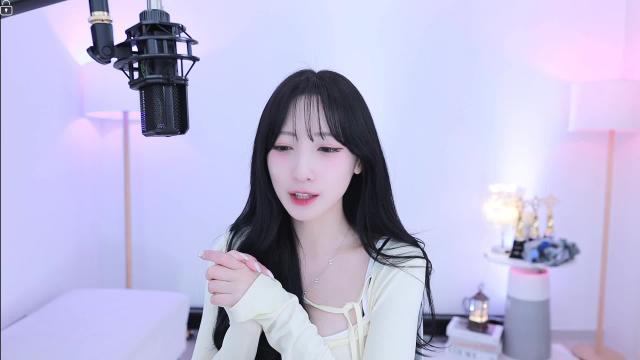 아나로마