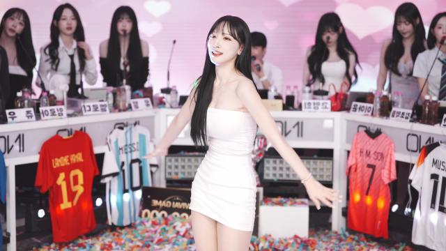 [이노레이블] 이월-빛을따라서 / 실물직캠