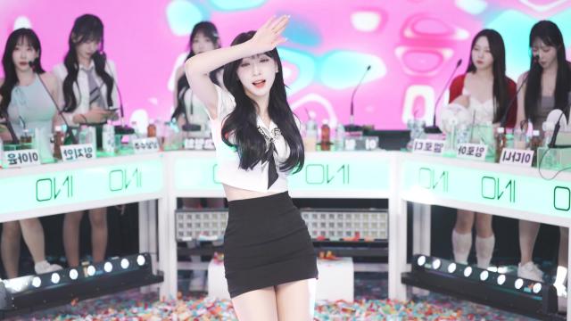 이월 - hot  실물직캠