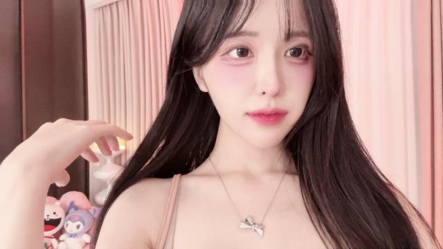 To. 끄와앙
