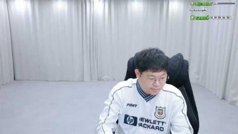 으악민초다 - 감스트) 버컴도 총겜동 내수서버 해도 된다 이간질 하는...