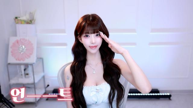 To. 언멘ꯁ.̮ꯁ
